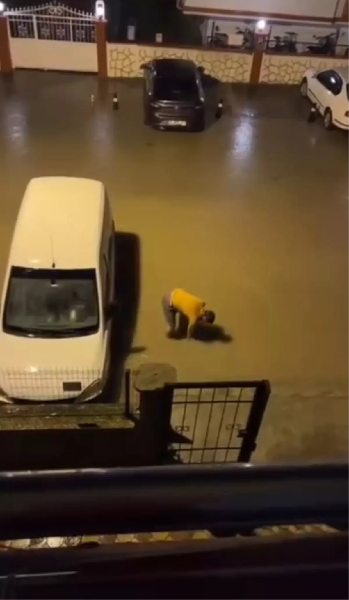 Yayladağı'nda Sağanak Yağış Heyelan ve Su Baskınlarına Neden Oldu