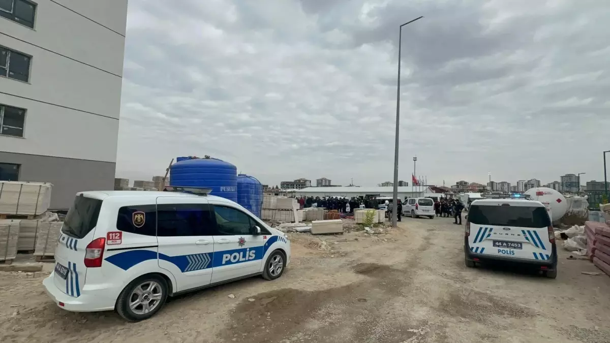 Malatya'da İnşaat Şantiyesinde Kavga: 4 Yaralı