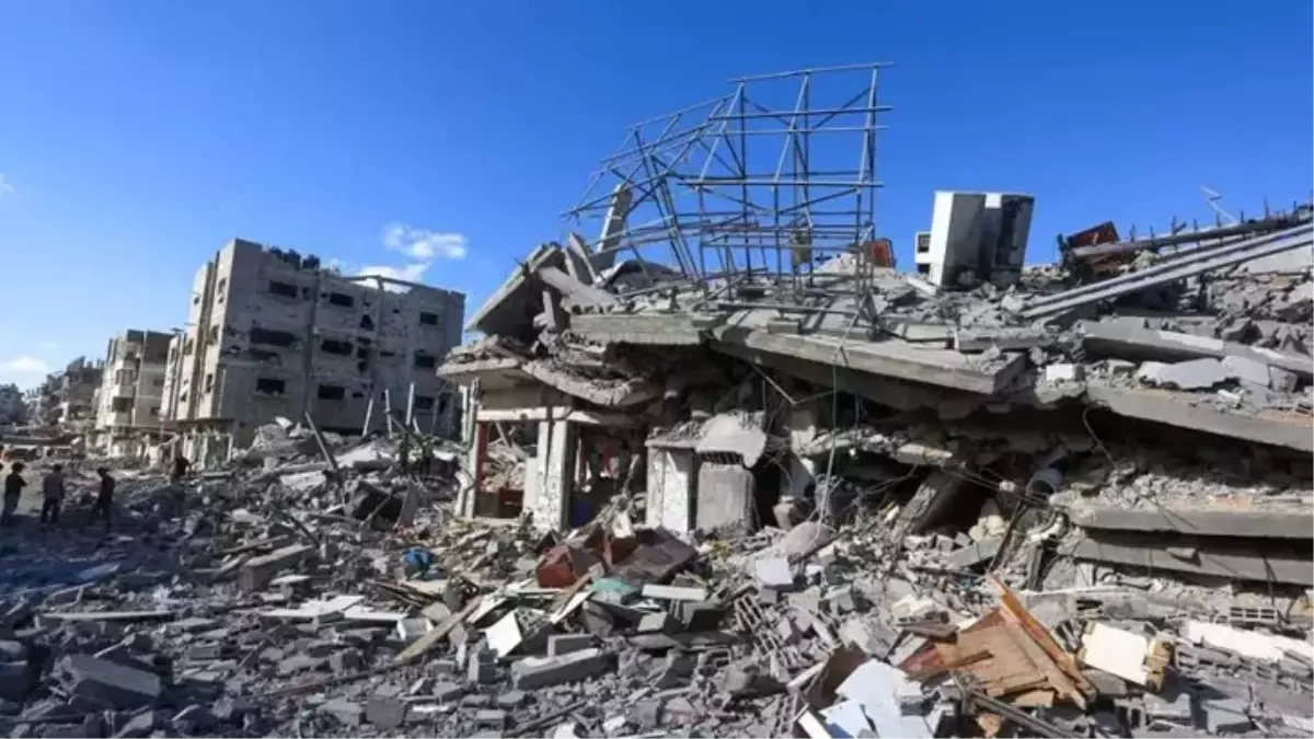 İsrail Ordusu, Hamas'tan İki İsrailli Esirin Cesedini Teslim Aldı