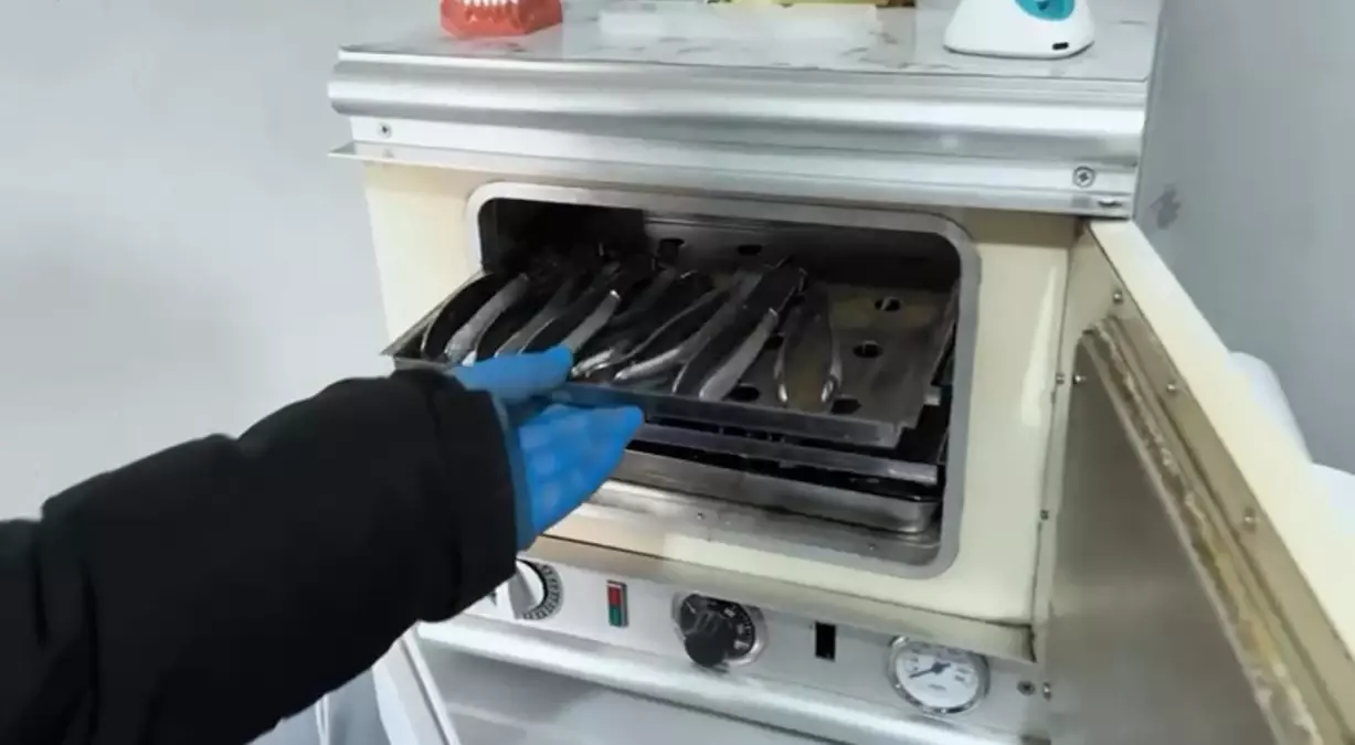 Iğdır'da Ruhsatsız Diş Kliniği Operasyonu: 2 Kişi Gözaltında