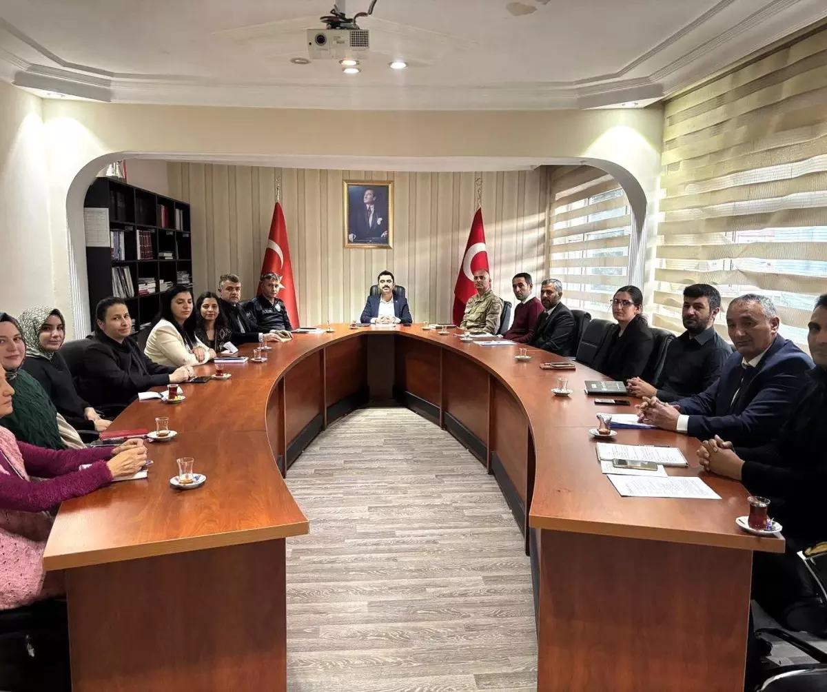 Kaymakam Tutal, Kamu Kurumları ile Toplantı Yaptı