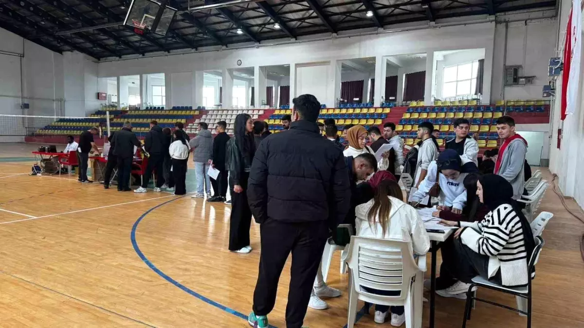 Alaplı Meslek Yüksekokulu'ndan 101 Ünite Kan Bağışı Kampanyası