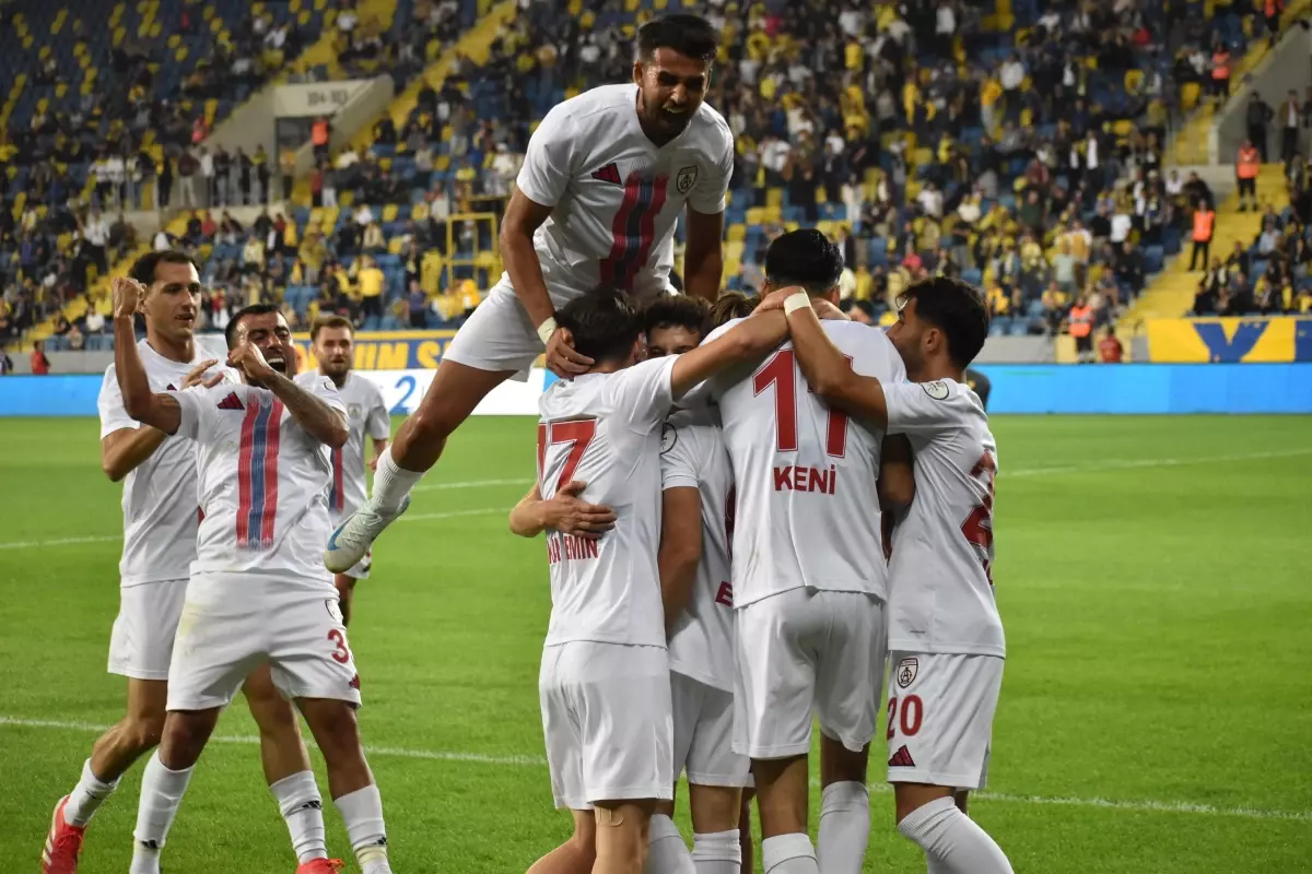 Altınordu, İlk Galibiyet İçin Karacabey Belediyespor'u Bekliyor