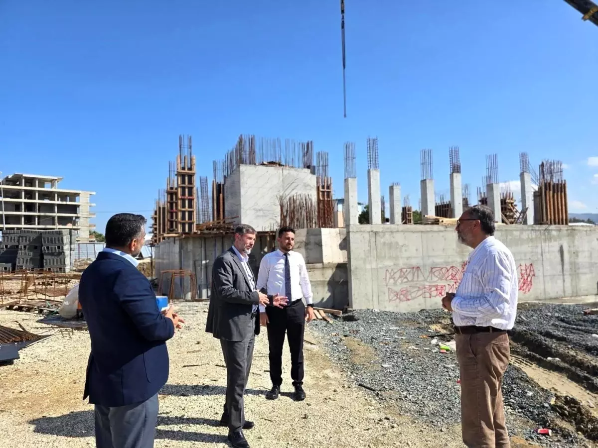 Antakya'da Yeni Cami İnşaatı Ramazan'a Yetişiyor