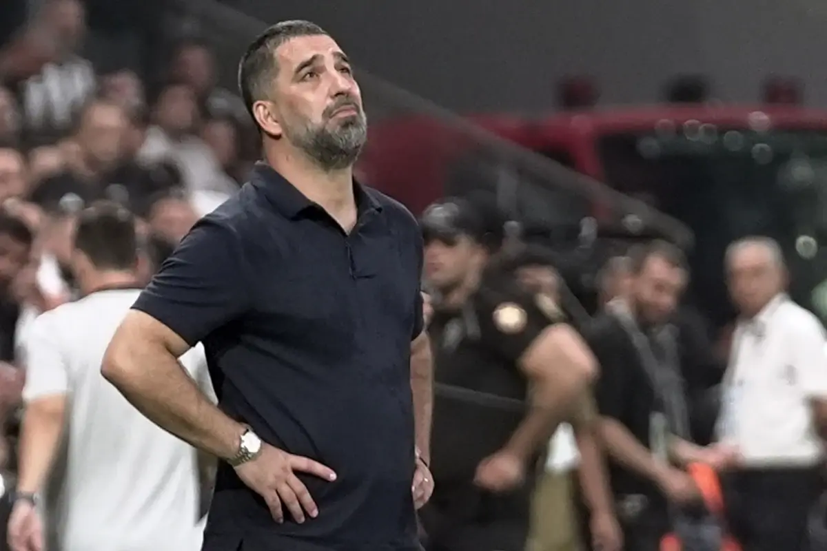 Arda Turan 90+4'te yıkıldı