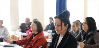 İleri Yaşta Üniversite Eğitimi: Arkeoloji Bölümü Öğrencileri Örnek Oluyor