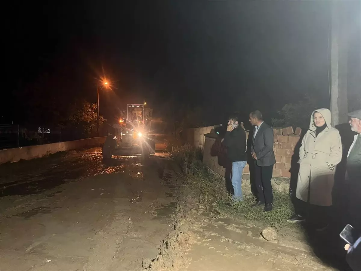 Kırıkkale'de Sel Felaketi: Bahşılı İlçesi Su Altında Kaldı