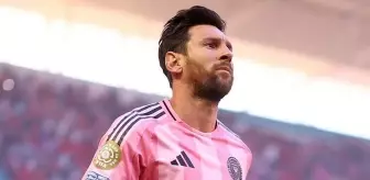 Beklenen oldu! Lionel Messi, 3 yıllık imzayı attı