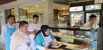 Erzurum'da 'Gülümseyen-Down Kafe' Özel Bireyler İçin Sosyal Sorumluluk Projesi