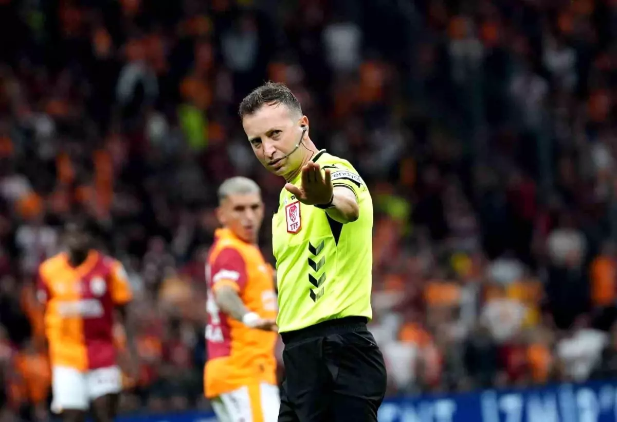 Fatih Karagümrük FK - Kayserispor Maçını Yasin Kol Yönetecek