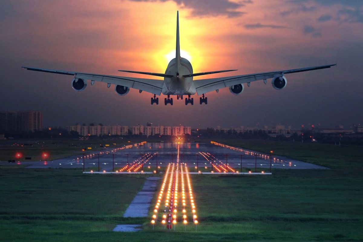 Havayolu devi uçuşlarını durdurdu! Yüzlerce pilot ve hostes işten çıkarıldı