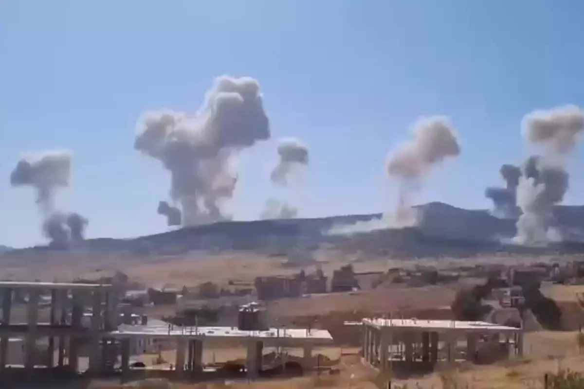 İsrail ordusu ateşkese rağmen Lübnan'a bomba yağdırdı