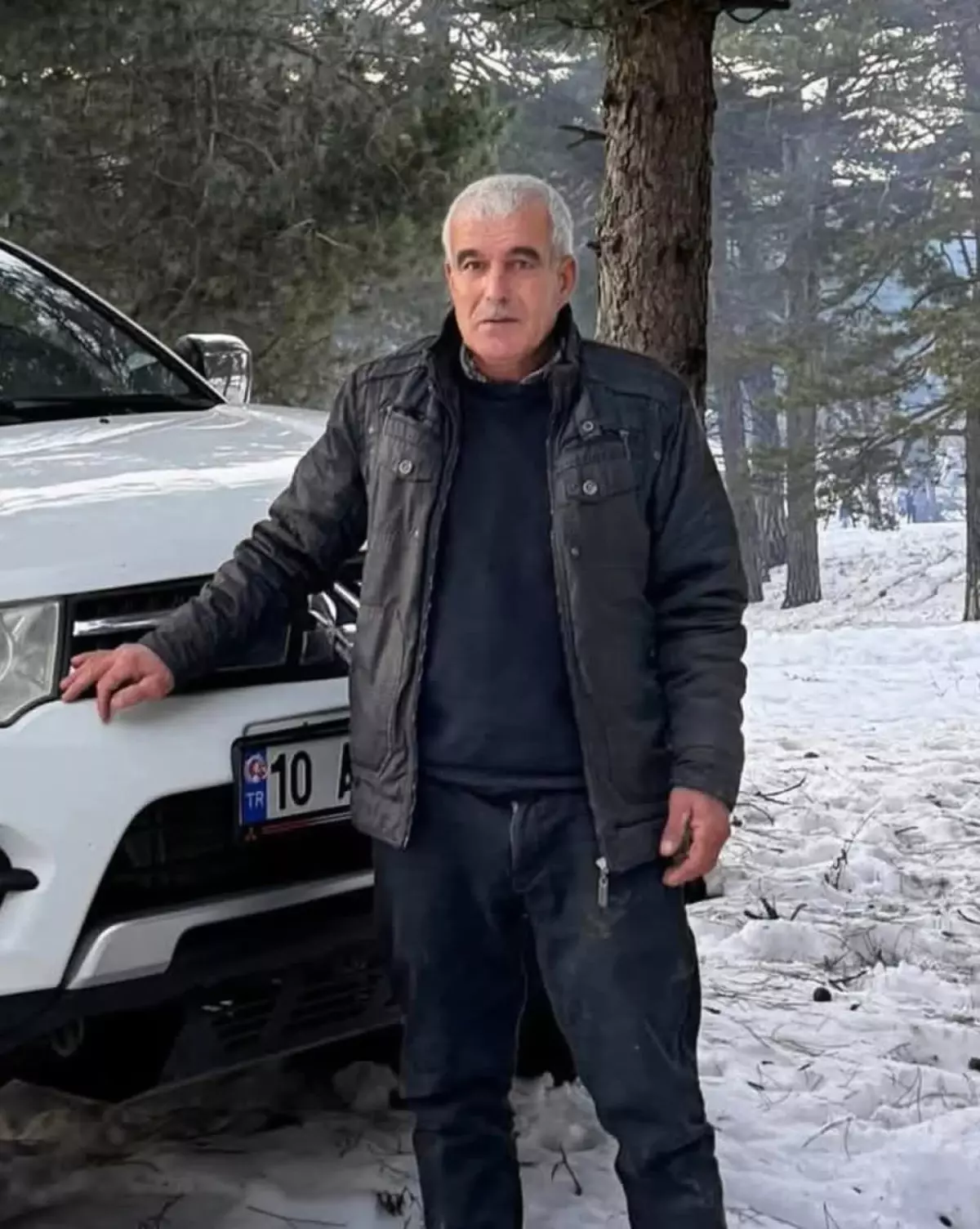 Kavak ağacının altında kalan adam hayatını kaybetti