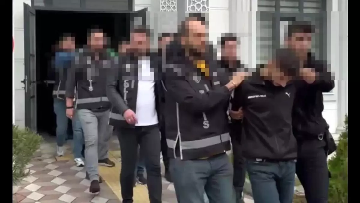 Kocaeli'de Motosikletli Saldırı Sonrası Suç Örgütüne Operasyon: 12 Tutuklama