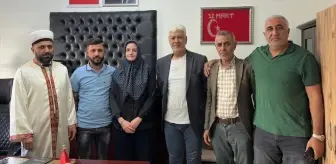 Kuzey İrlandalı Shaun-lee Jennings İslamiyet'i Seçti ve Melek İsmini Aldı