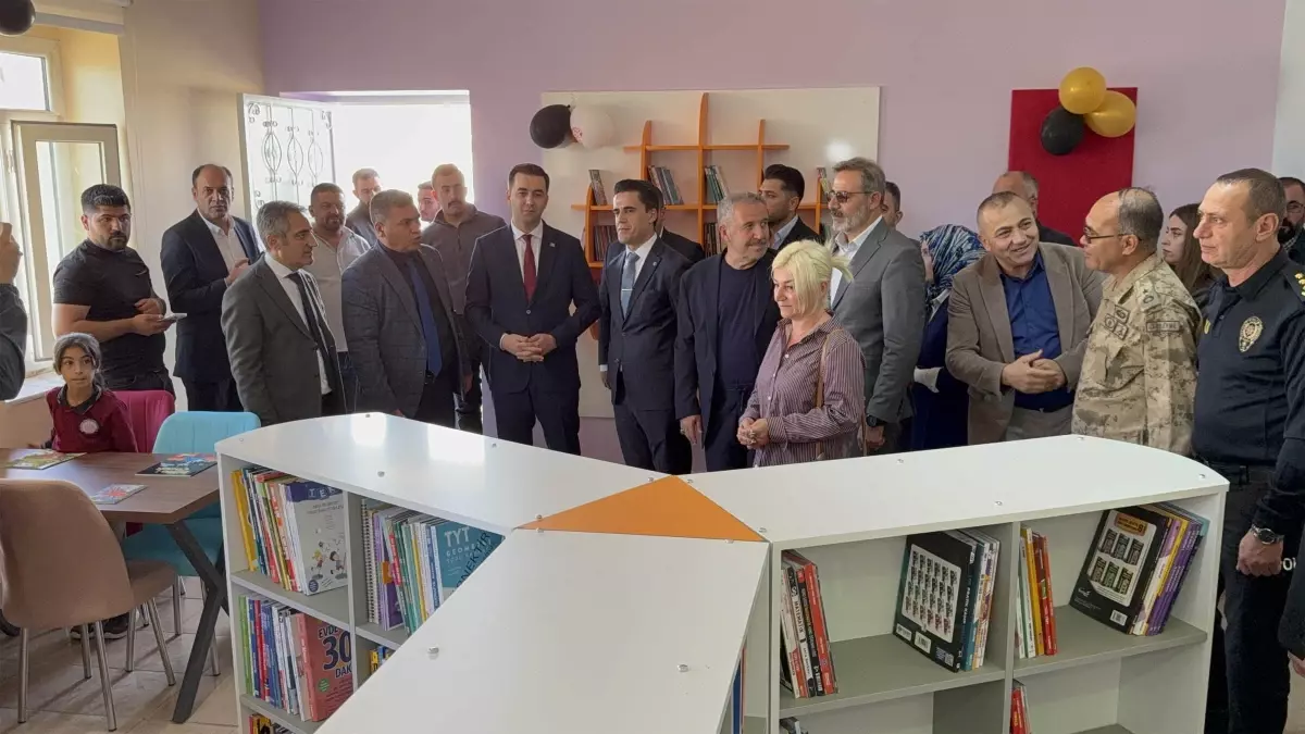 Midyat'ta Öğrenciler İçin Yeni Kütüphane Açıldı