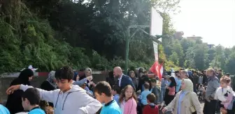 Trabzon'un Of ilçesinde Gazze için Kermes Etkinliği Düzenlendi