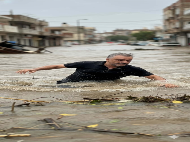 Selin yıkıp geçtiği Foça'da yaşlı adam kayıp Selin yıkıp geçtiği Foça'da yaşlı adam kayıp