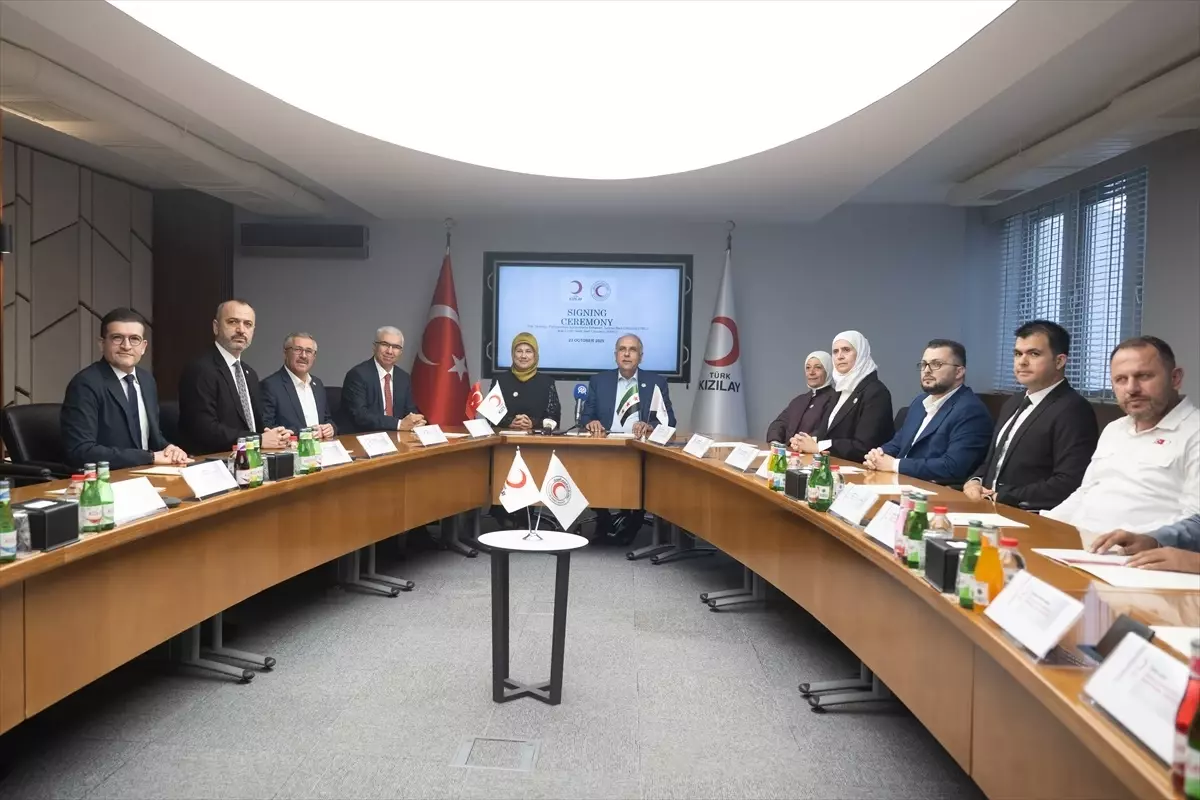 Türk Kızılay ile Suriye Arap Kızılayı arasında 3 ayrı alanda protokol imzalandı