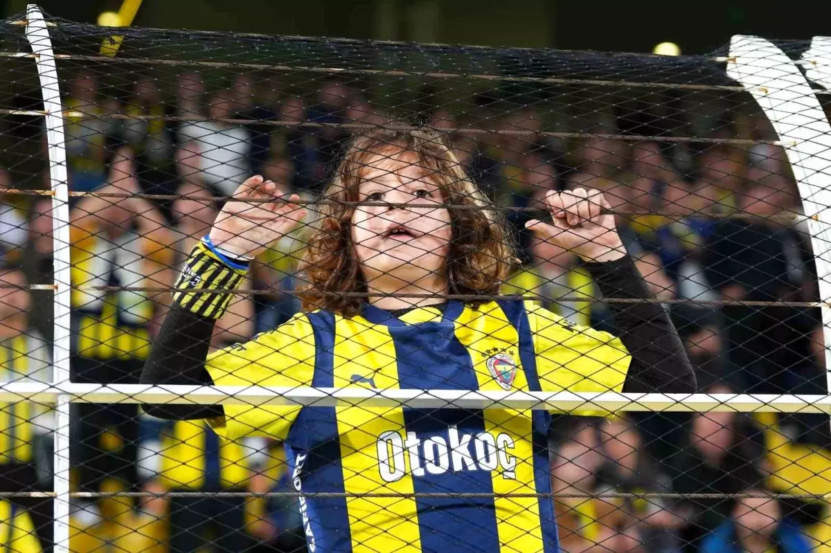 UEFA Avrupa Ligi: Fenerbahçe: 0 Stuttgart: 0 (Maç devam ediyor)