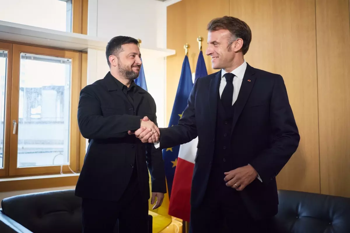 Zelenskiy ve Macron'dan Ukrayna İçin İş Birliği Çağrısı