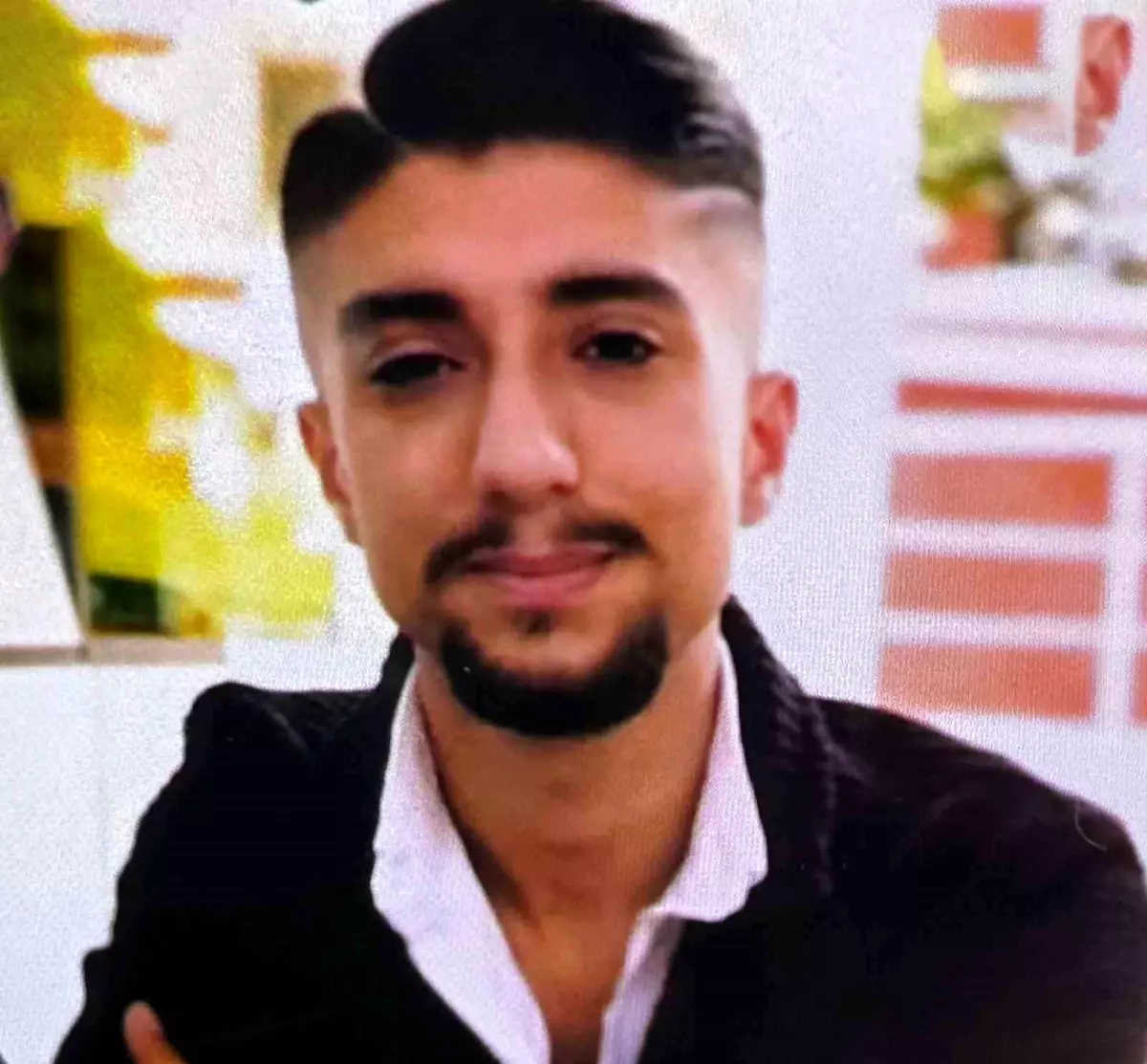 Zeytinburnu'nda Bıçaklı Kavga: Bir Genç Hayatını Kaybetti