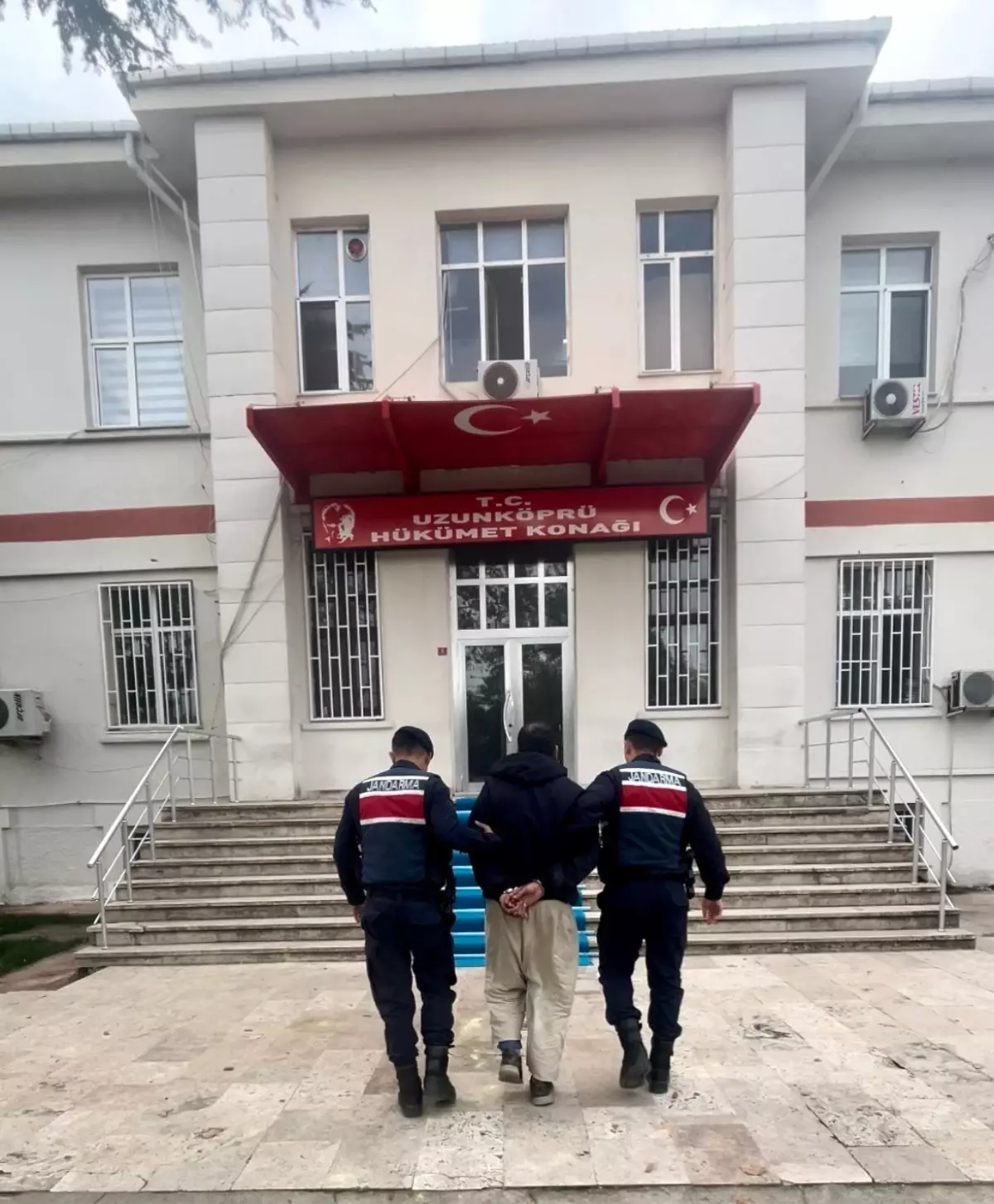 Afganistan Uyruklu Hükümlü Yurt Dışına Kaçamadan Yakalandı