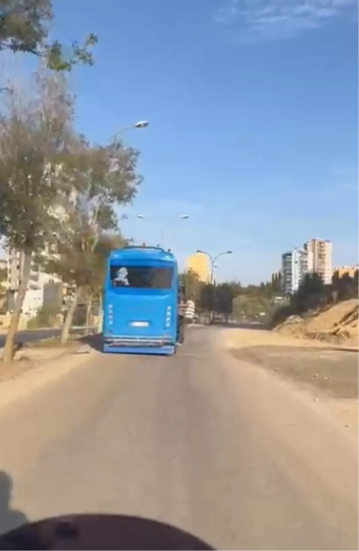 Adana'da Açık Kapıdan Yolculuk Yapanlara Ceza
