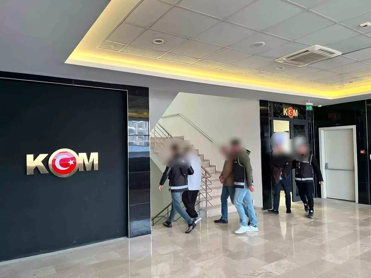 Afyonkarahisar'da Tefecilik Operasyonu: 3 Gözaltı