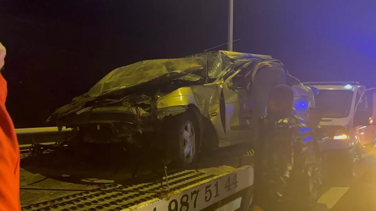 Bolu Dağı Tüneli'nde Kaza: 1'i Ağır 3 Yaralı.