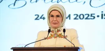 Cumhurbaşkanı Erdoğan'ın eşi Emine Erdoğan, 'Siirtlilerle Buluşma' programında konuştu Açıklaması