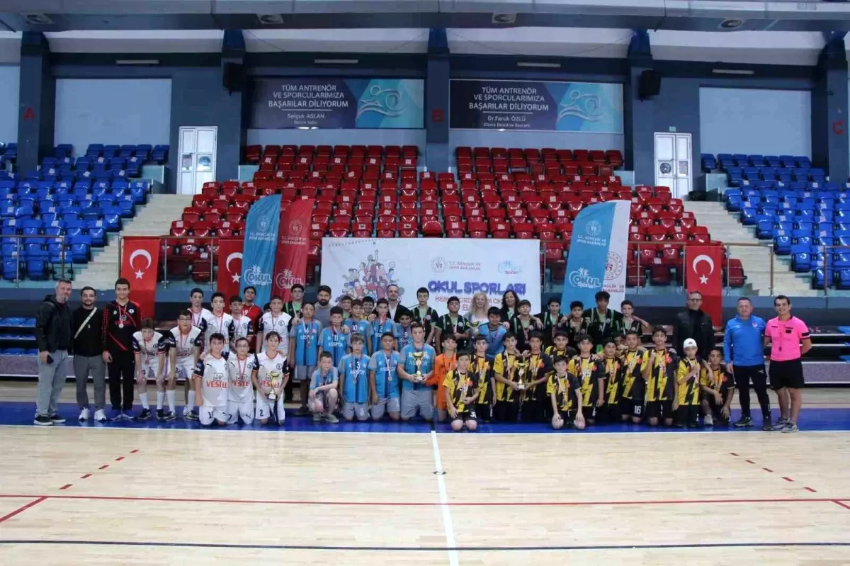 Düzce'de Hentbol müsabakaları sona erdi