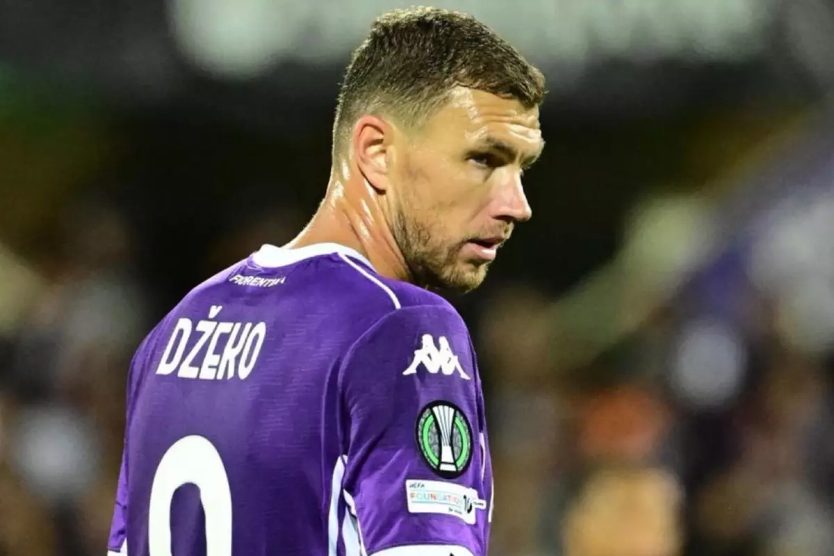 Dzeko'dan teknik direktörü Pioli'ye eleştiri