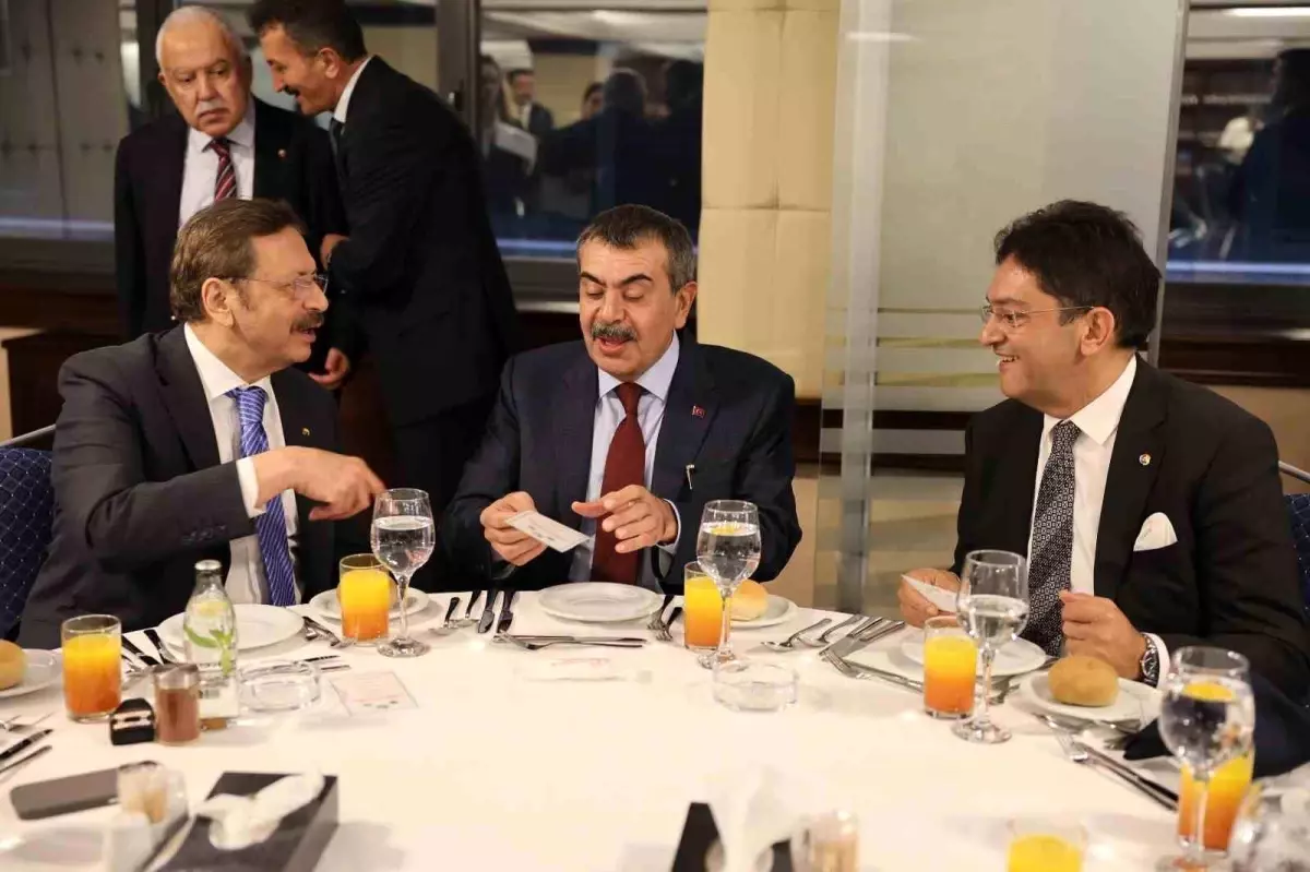 MEB ve TOBB'dan Tarım Sektörüne Yönelik Mesleki Eğitim Protokolü.