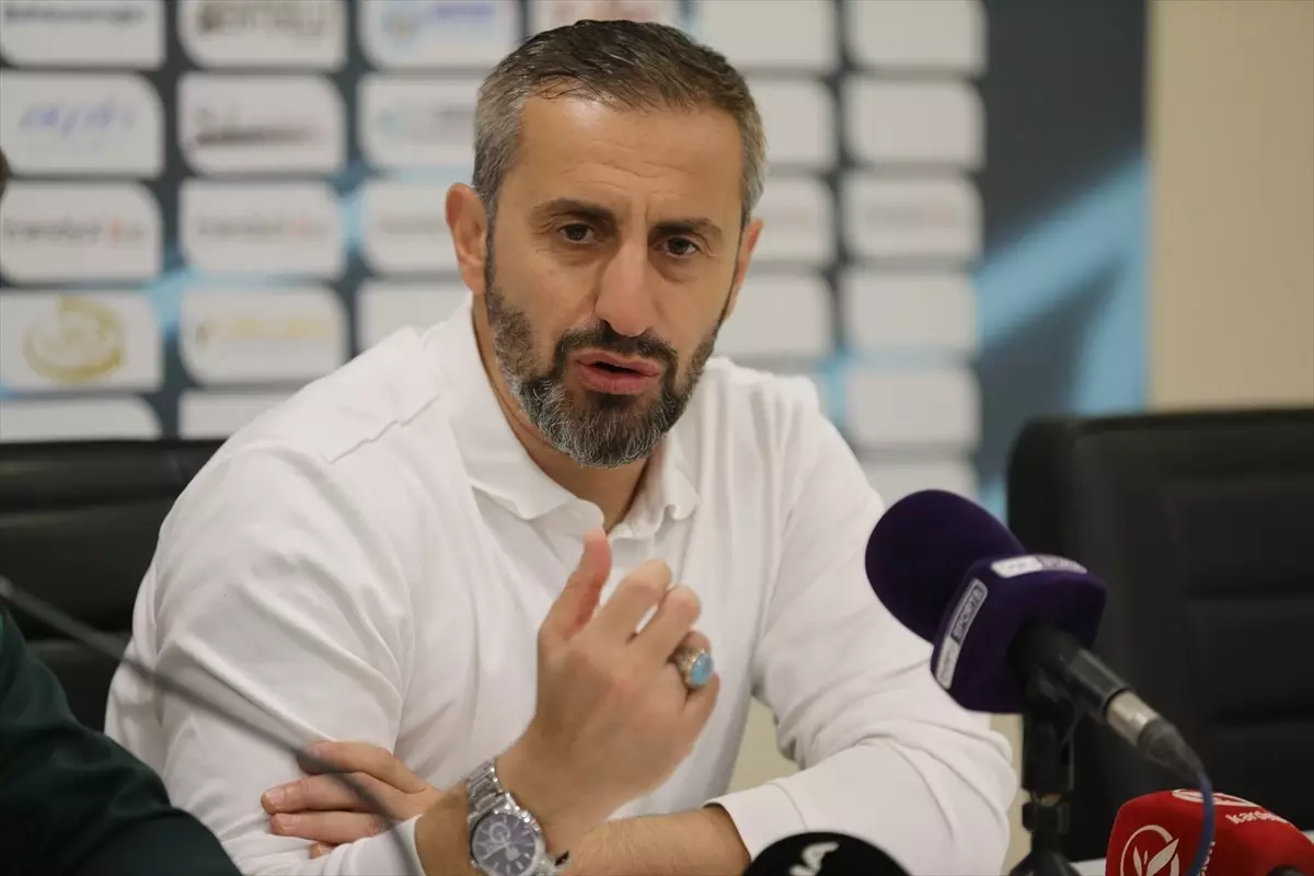 Erzurumspor FK premagal Ümraniyespor z 2:0 v 11. krogu Trendyol 1. Lige