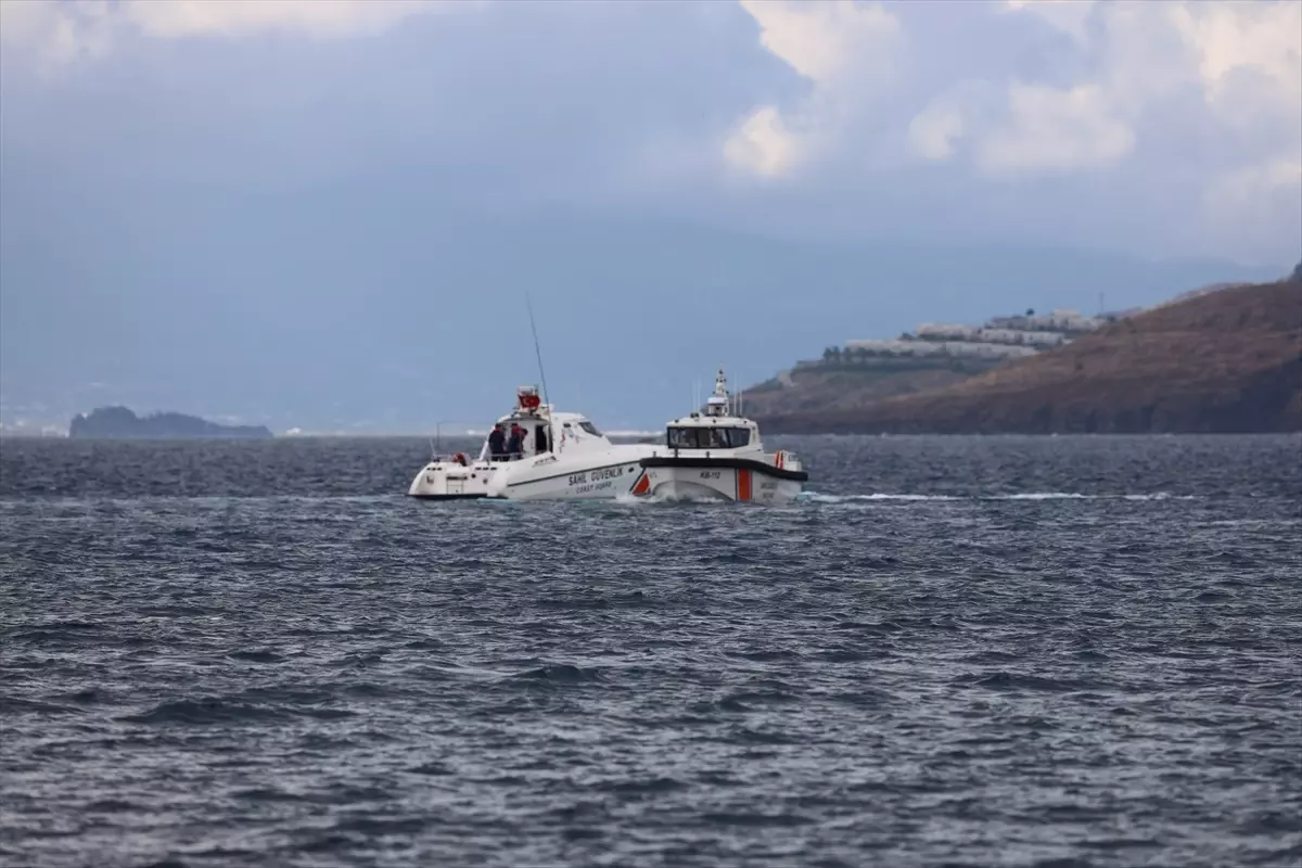 Bodrum'da Düzensiz Göçmen Teknesinin Batması: 14 Ölü, 2 Kişi Kurtarıldı