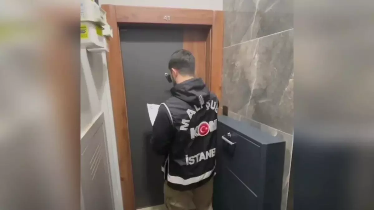 İstanbul'da Kişisel Verilerin Sızdırılmasıyla İlgili Soruşturma: 15 Şüpheli Gözaltında