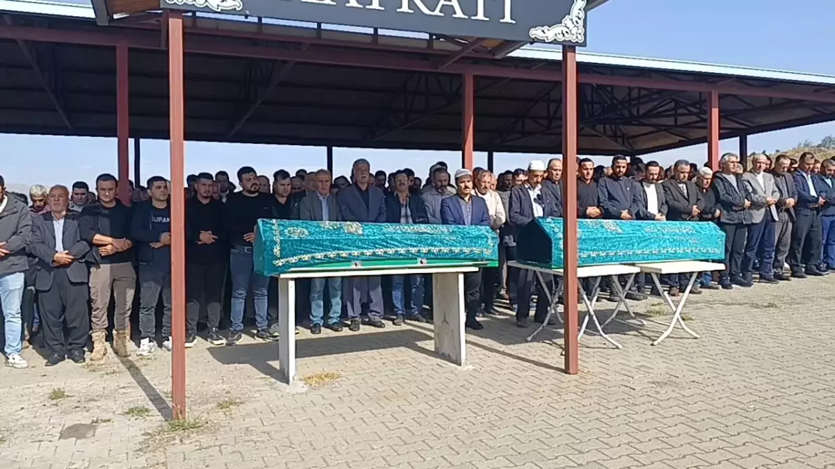 Kahramanmaraş'ta Silahlı Saldırı: Eski Eş ve Kayınvalide Yan Yana Toprağa Verildi