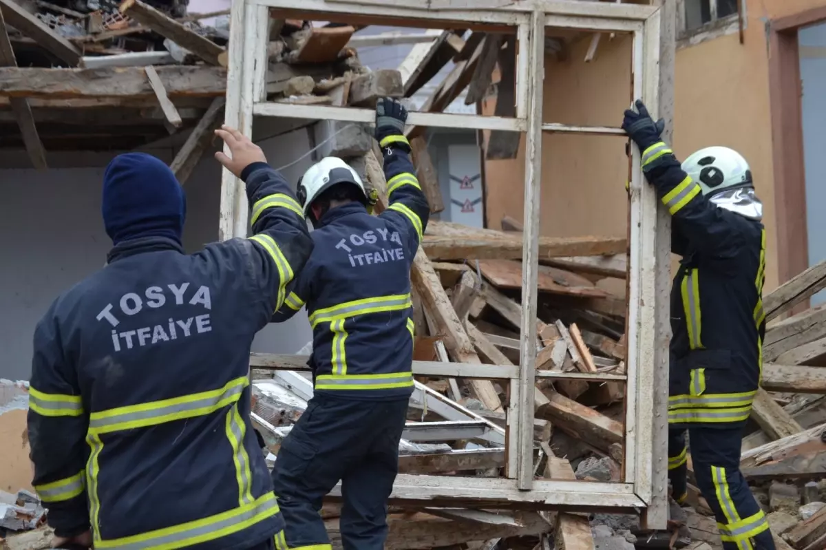 Kastamonu'da 7 Büyüklüğünde Deprem Tatbikatı Gerçekleştirildi