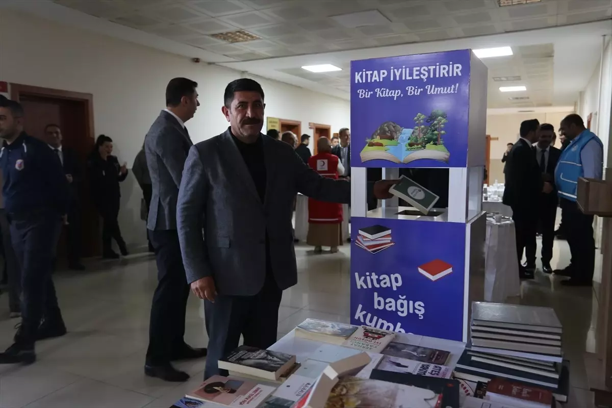 Patnos'ta Cezaevleri İçin Kitap Bağış Kampanyası Başlatıldı
