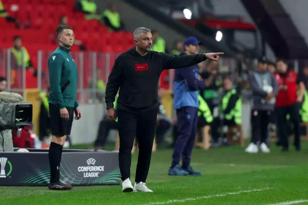 Thomas Reis: 'Türkiye'de Hoca Değişiklikleri Çok Hızlı Oluyor'