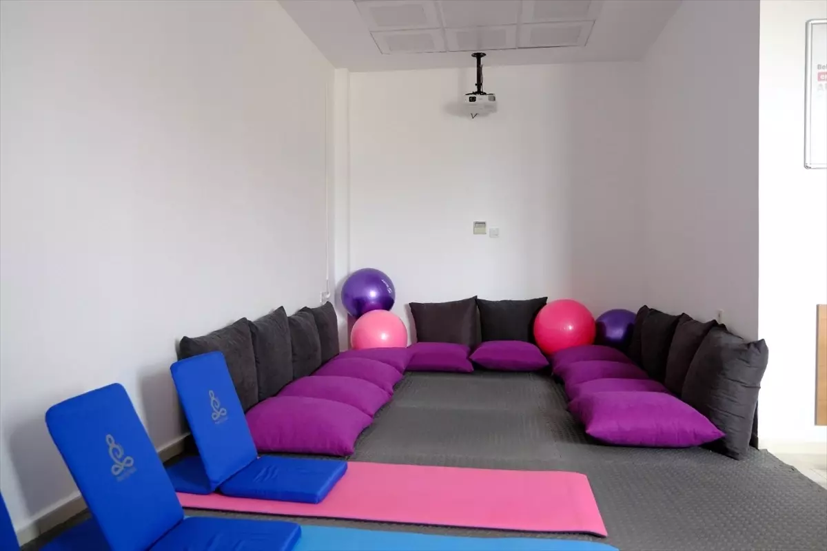 Tokat Gaziosmanpaşa Üniversitesi'nde Gebe Okulu Açıldı