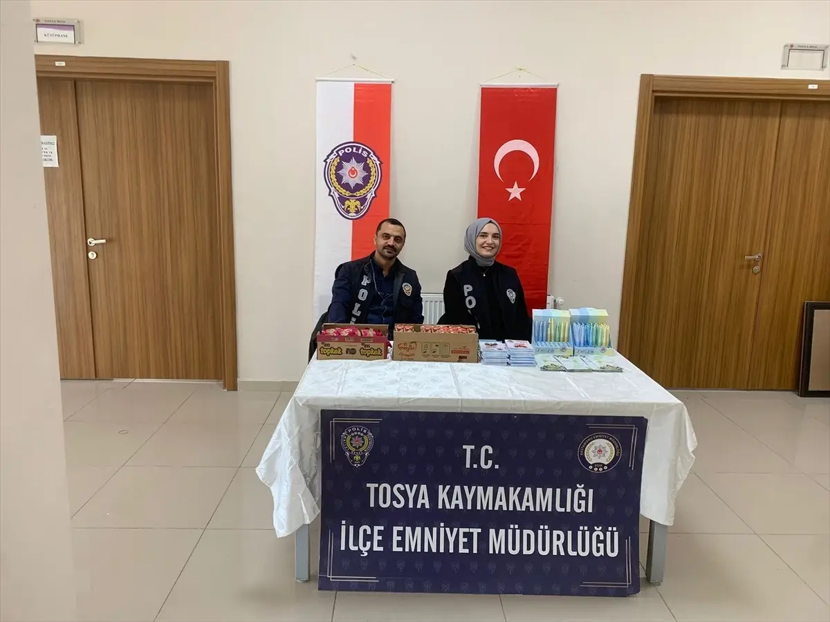 Tosya'da Üniversite Öğrencilerine Güvenli Gelecek Eğitimi