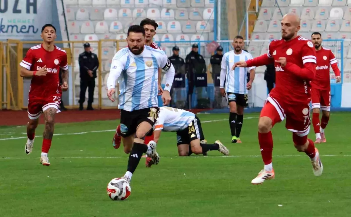 Erzurumspor FK, Ümraniyespor&apos;u 2-0 Mağlup Etti