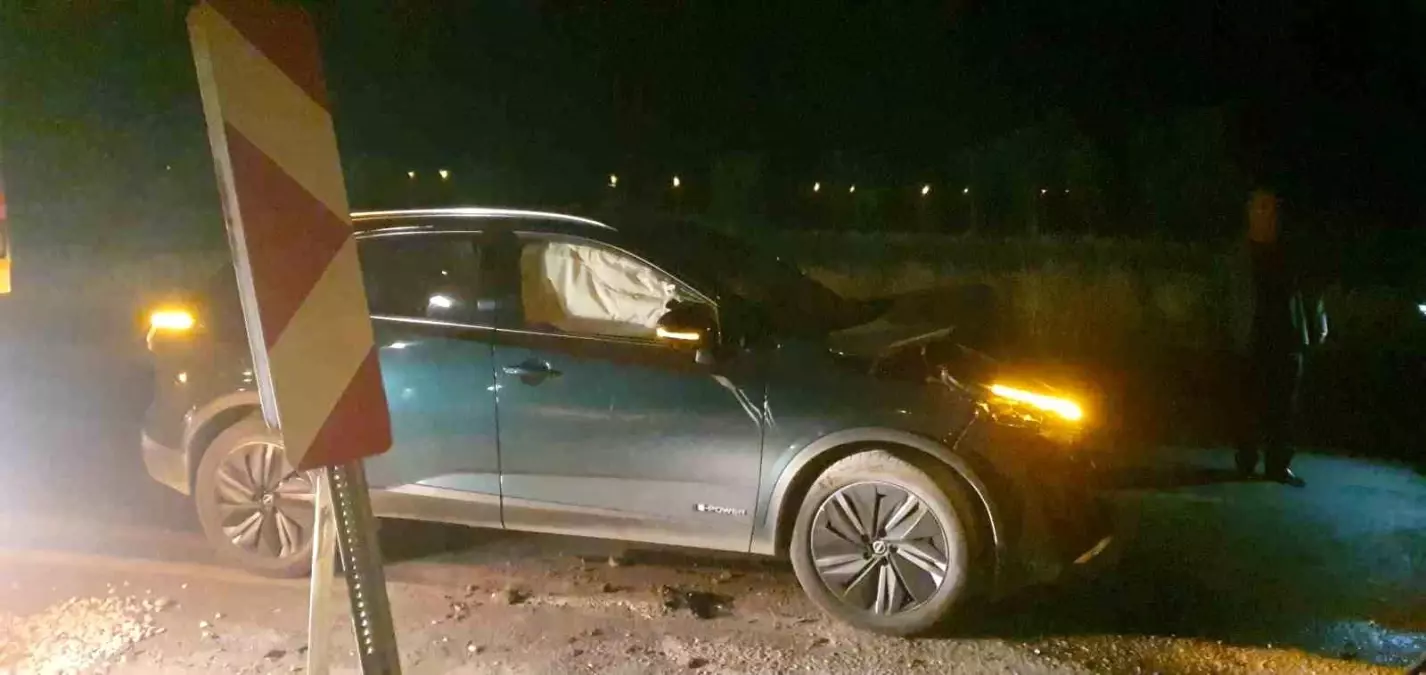 Elazığ'da Trafik Kazasında 2 Yaralı