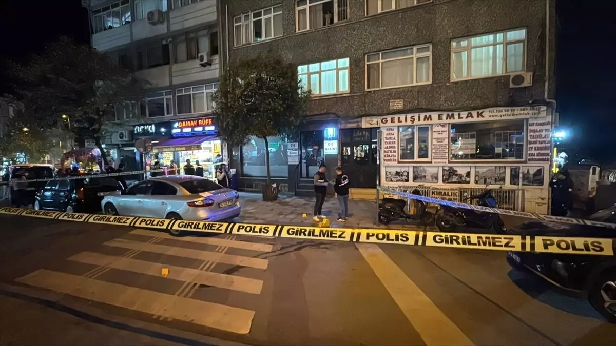 Fatih'te Silahlı Saldırı: Bir Kişi Yaralandı