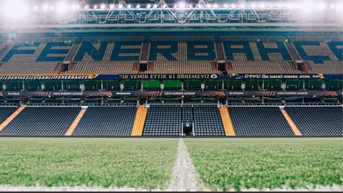 Fenerbahçe Stuttgart maçında hoparlörden dijital ıslık mı çalındı?