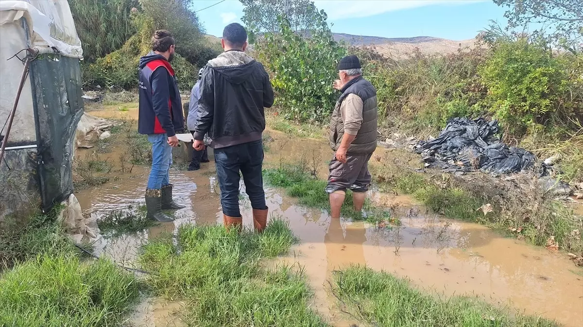 Gökçeada'da Kuvvetli Sağanak Sonrası Hasar Tespit Çalışmaları Devam Ediyor