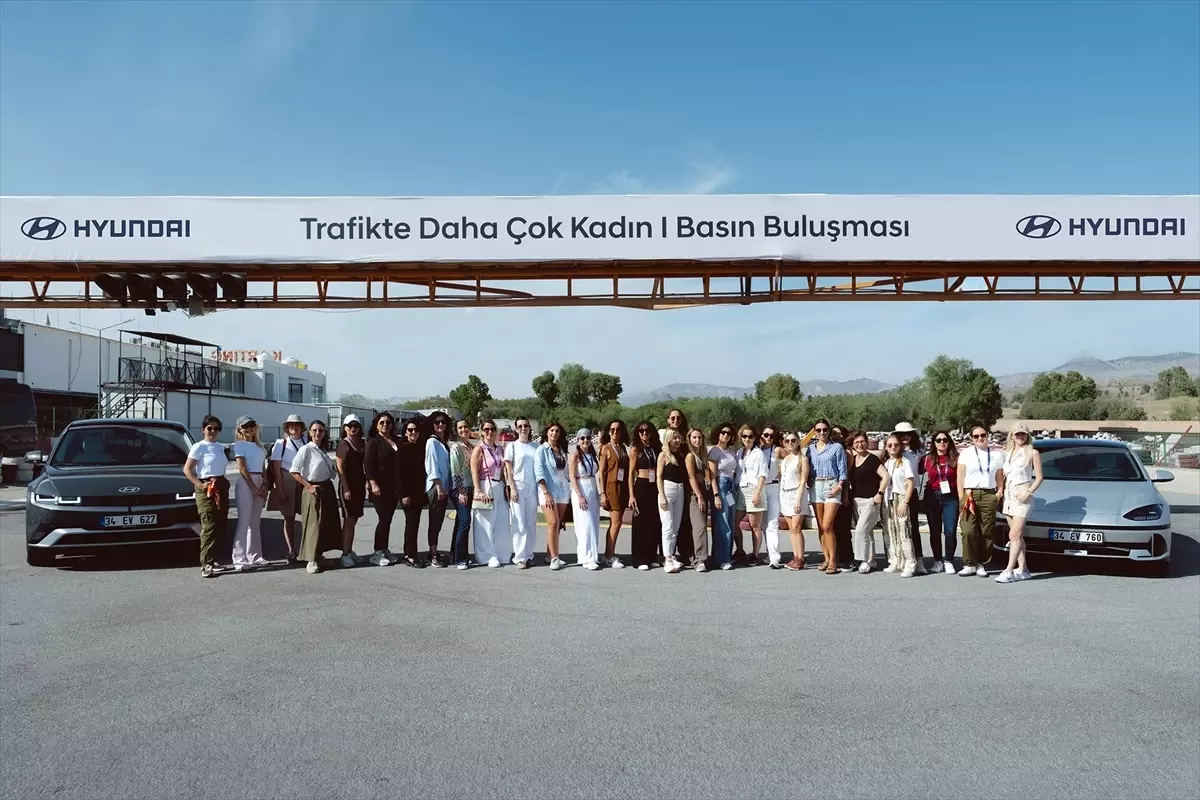 Hyundai'dan Kadın Sürücülere Destek Projesi