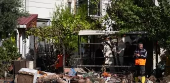 Foça'daki Selin Yaraları Sarılıyor